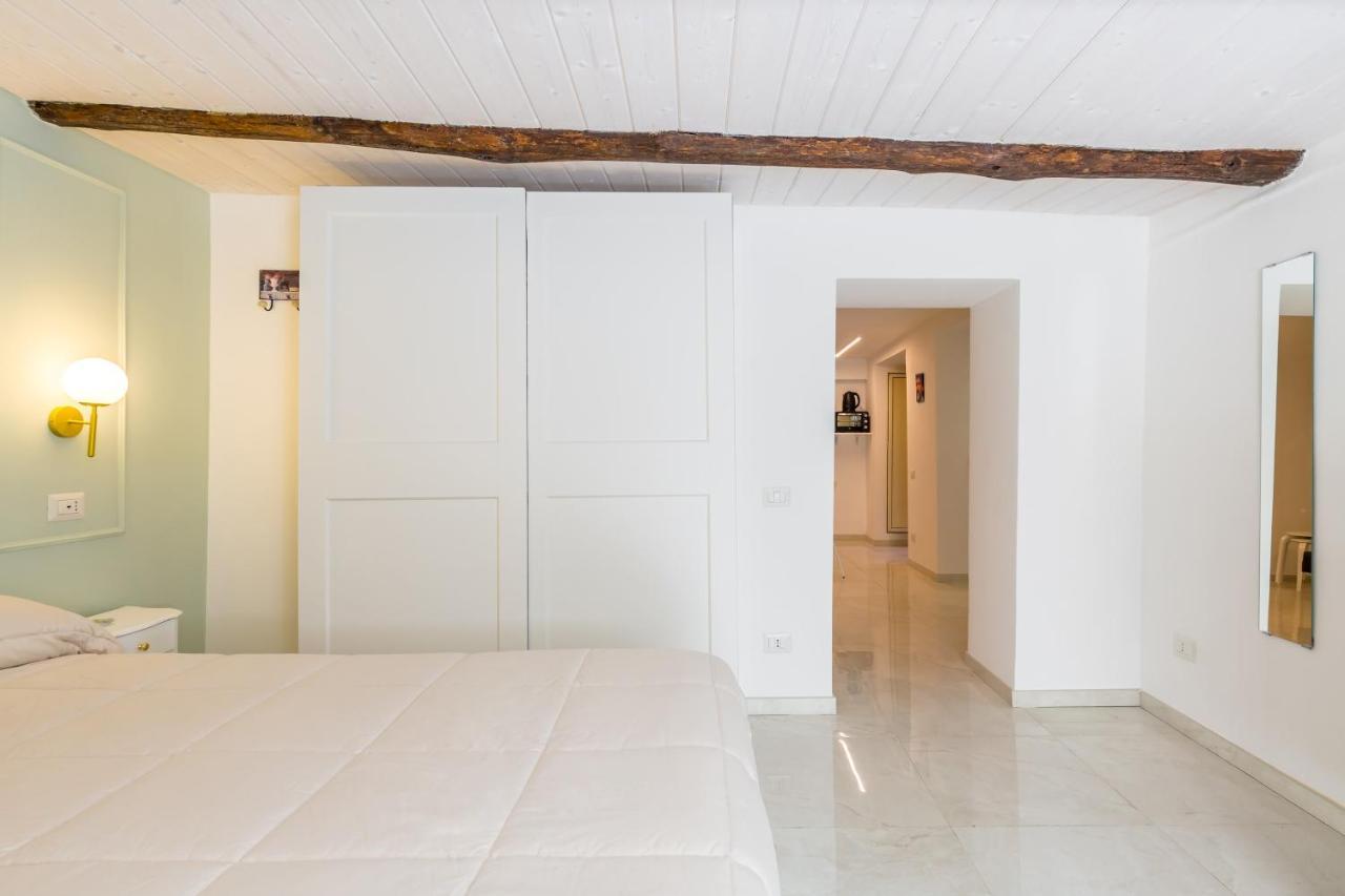 Umberto'S Nest At Toledo Apartment Napoli Exterior foto