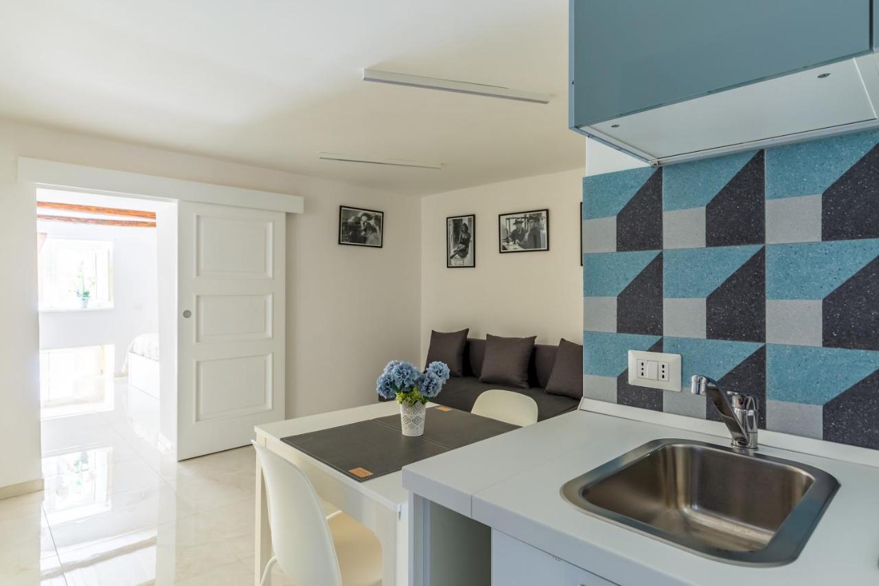 Umberto'S Nest At Toledo Apartment Napoli Exterior foto
