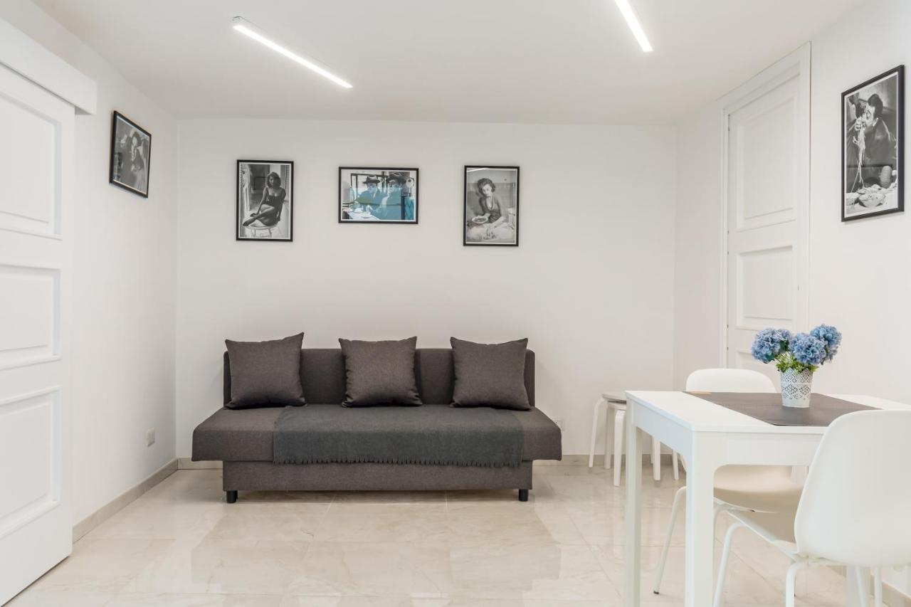 Umberto'S Nest At Toledo Apartment Napoli Exterior foto